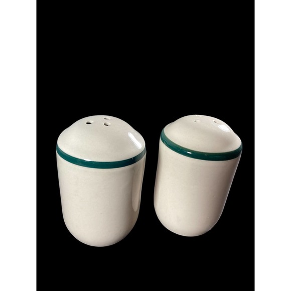 Salt and Pepper‎ Shaker set 3 1/2"  Four Star International FS13 - Picture 3 of 6